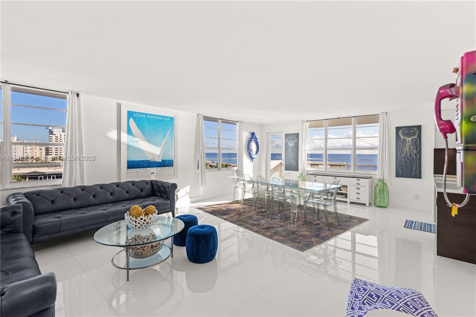 image The Decoplage Condominium9