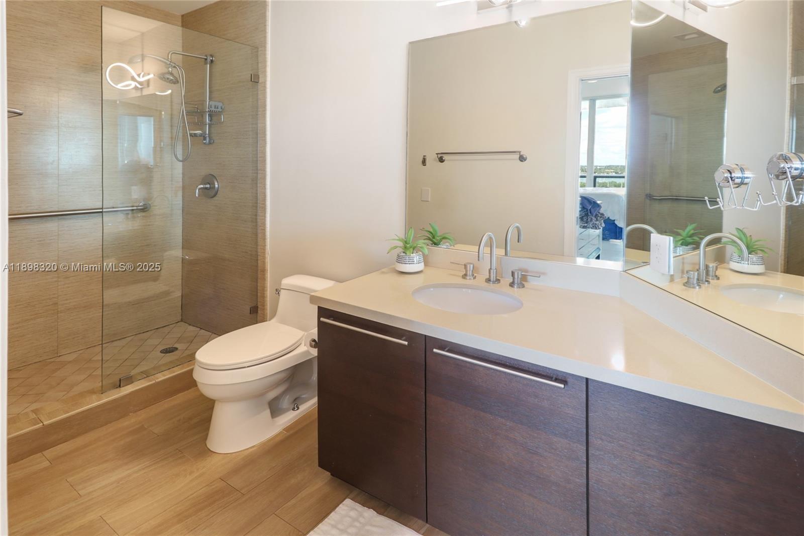 image Eloquence On The Bay13