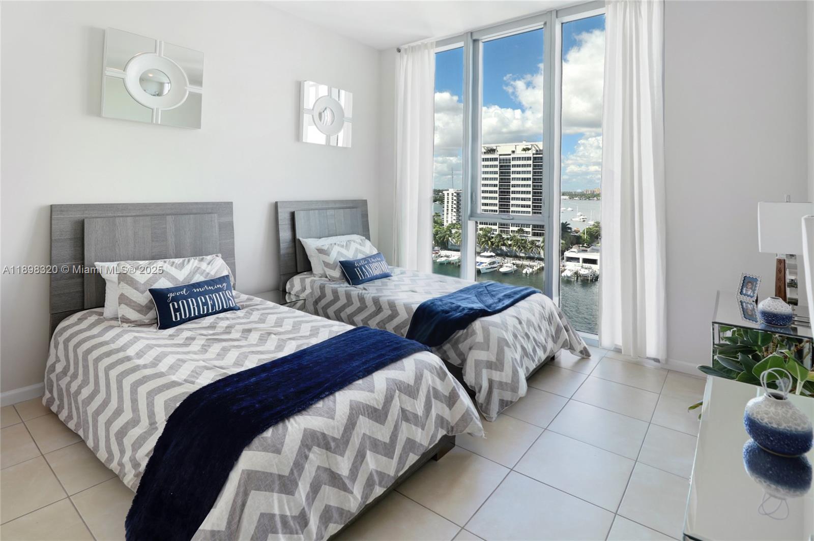 image Eloquence On The Bay14