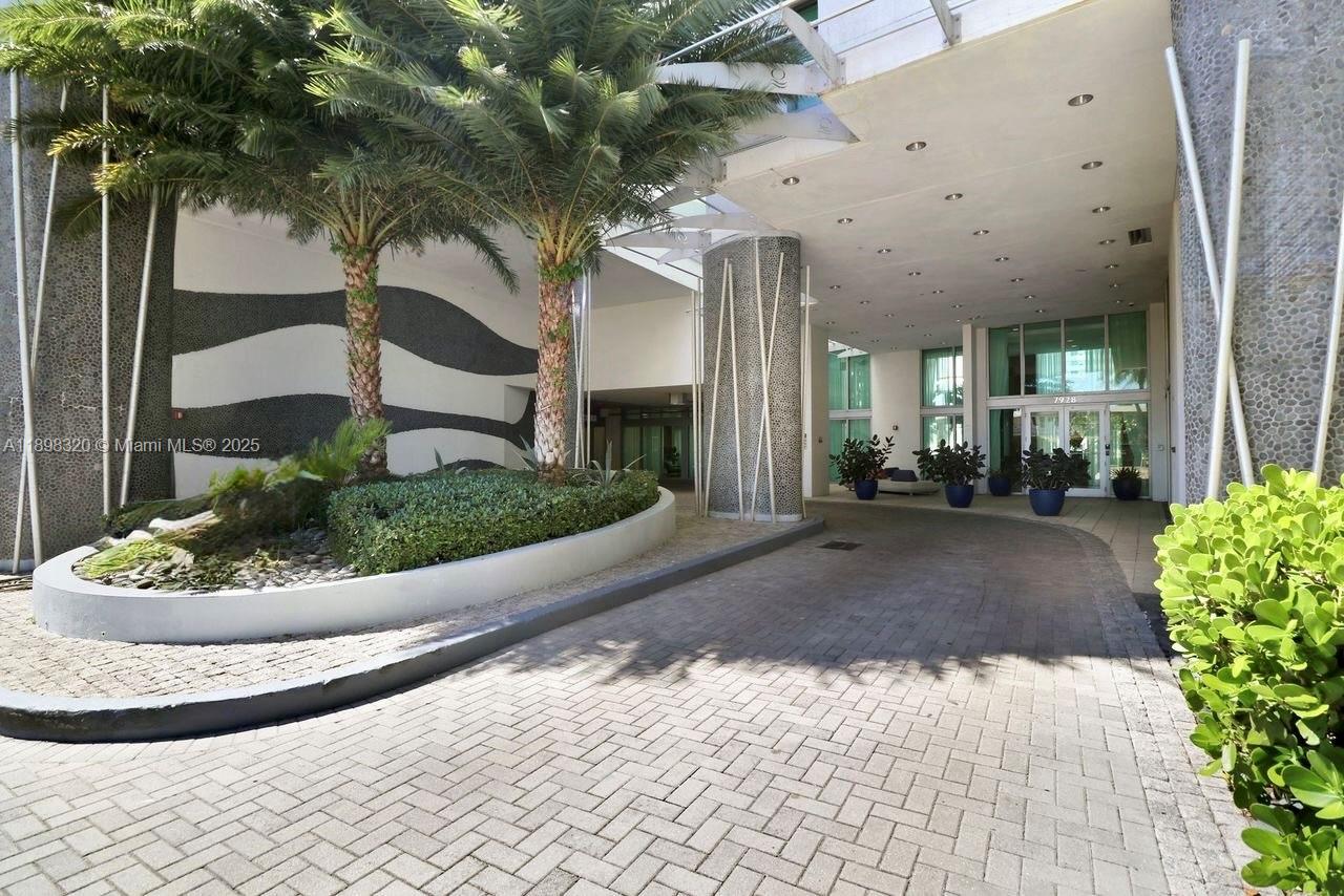 image Eloquence On The Bay25