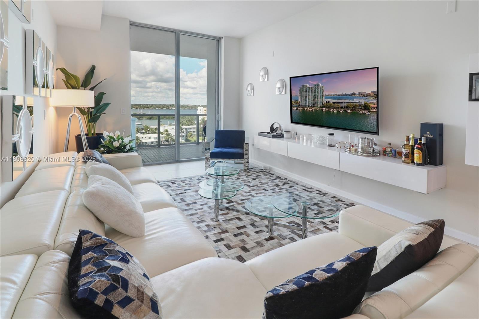 image Eloquence On The Bay6