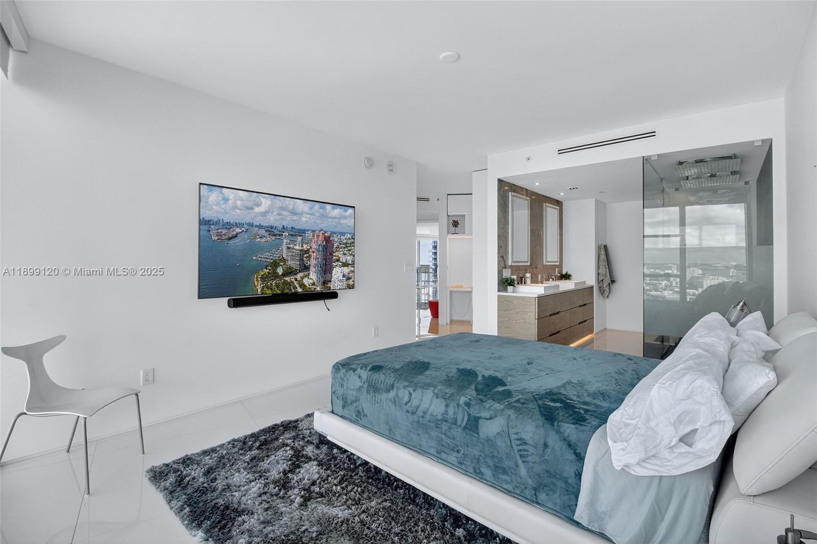 image Portofino Towers32