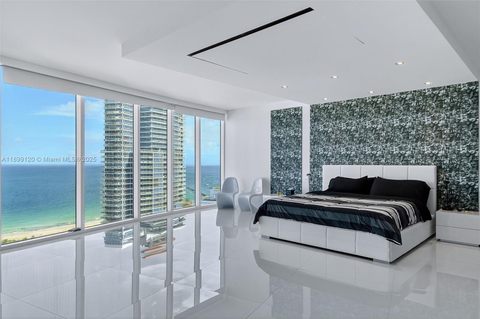 image Portofino Towers34