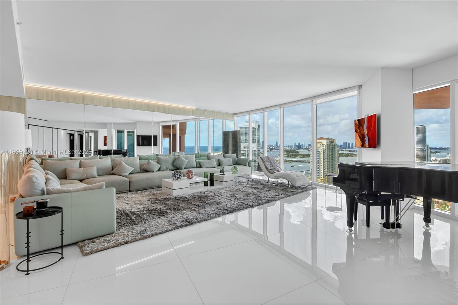image Portofino Towers4