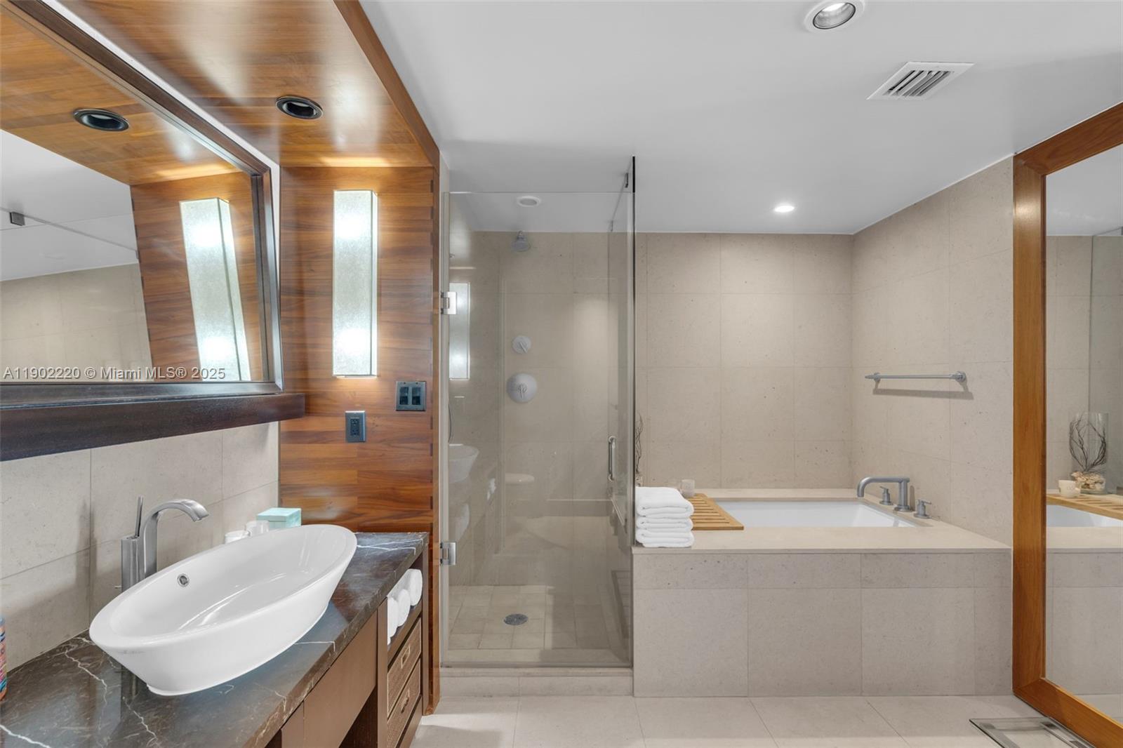 image Carillon Condo9