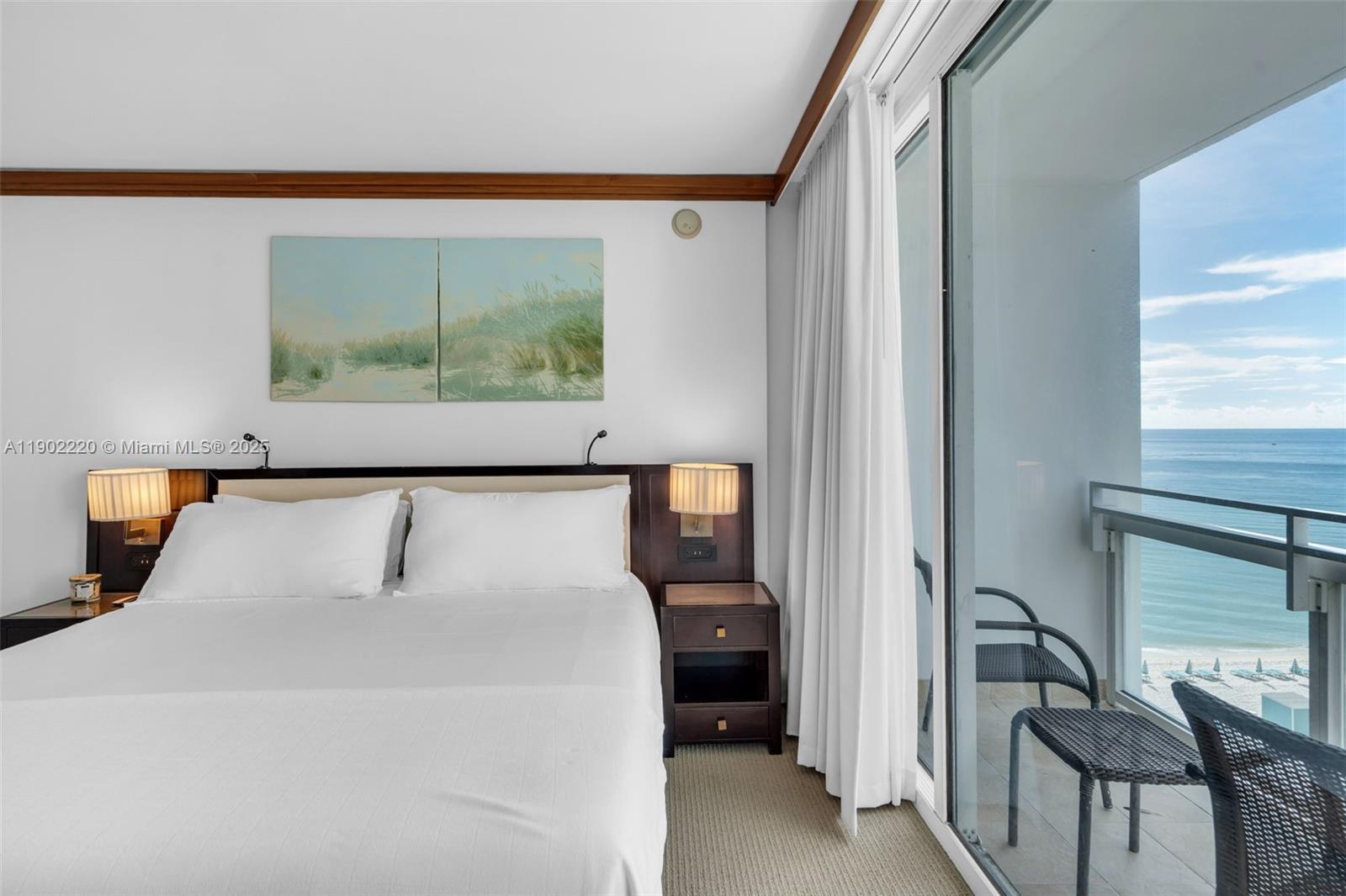 image Carillon Condo7