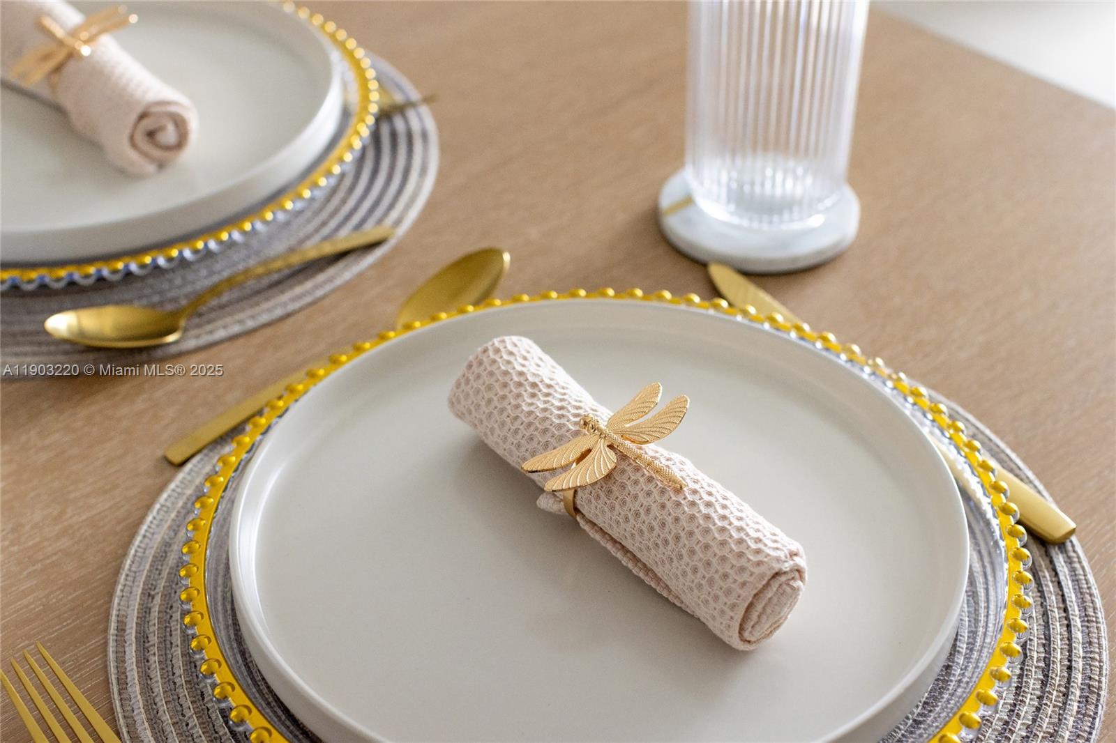 image Gale / Natiivo16