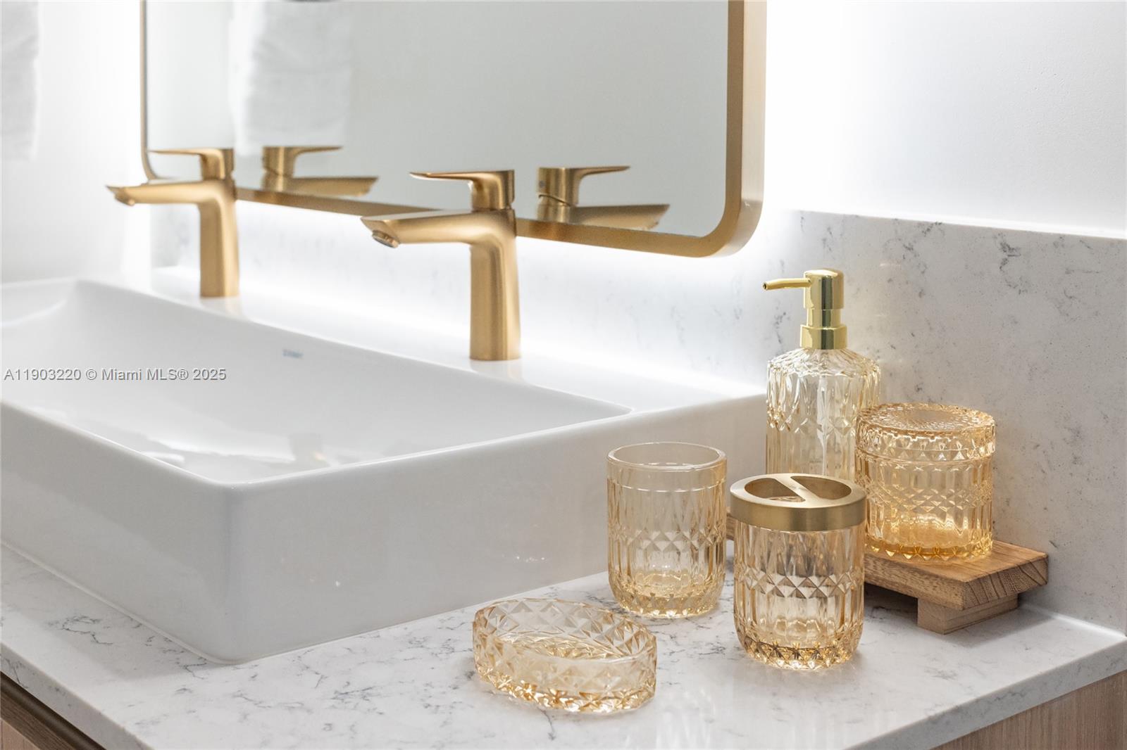 image Gale / Natiivo27