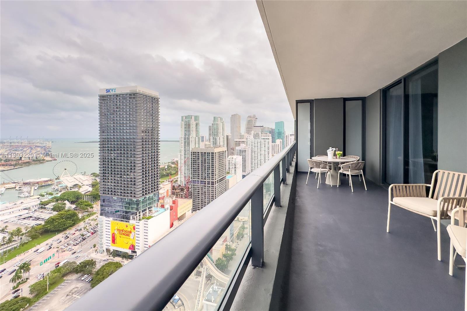 image Gale / Natiivo62