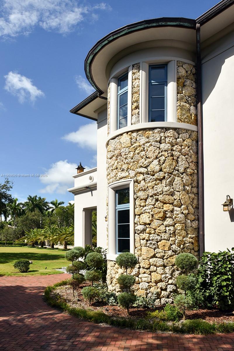 5771 SW 94th St Pinecrest, FL 33156