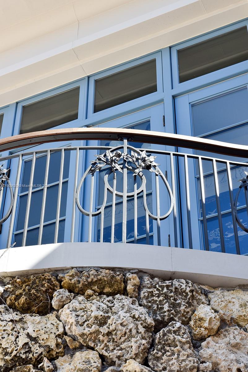 5771 SW 94th St Pinecrest, FL 33156