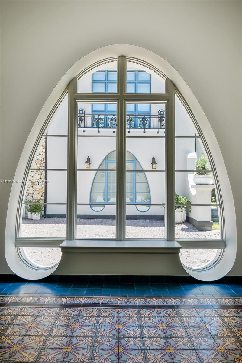 5771 SW 94th St Pinecrest, FL 33156