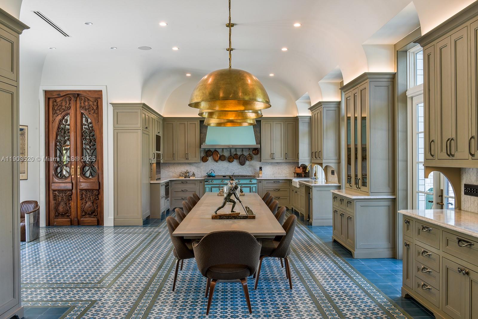 5771 SW 94th St Pinecrest, FL 33156