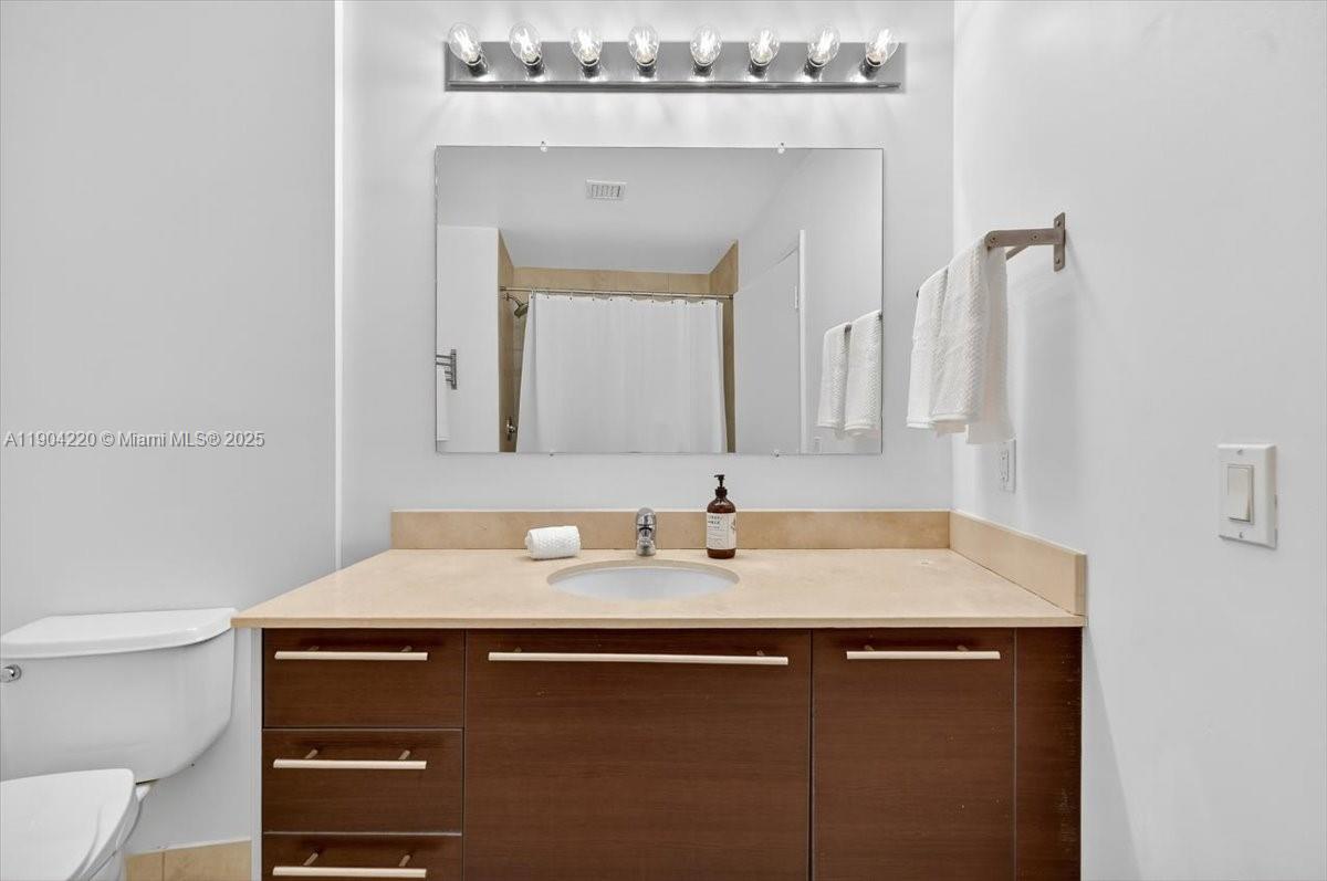 image Quantum On The Bay Condo31