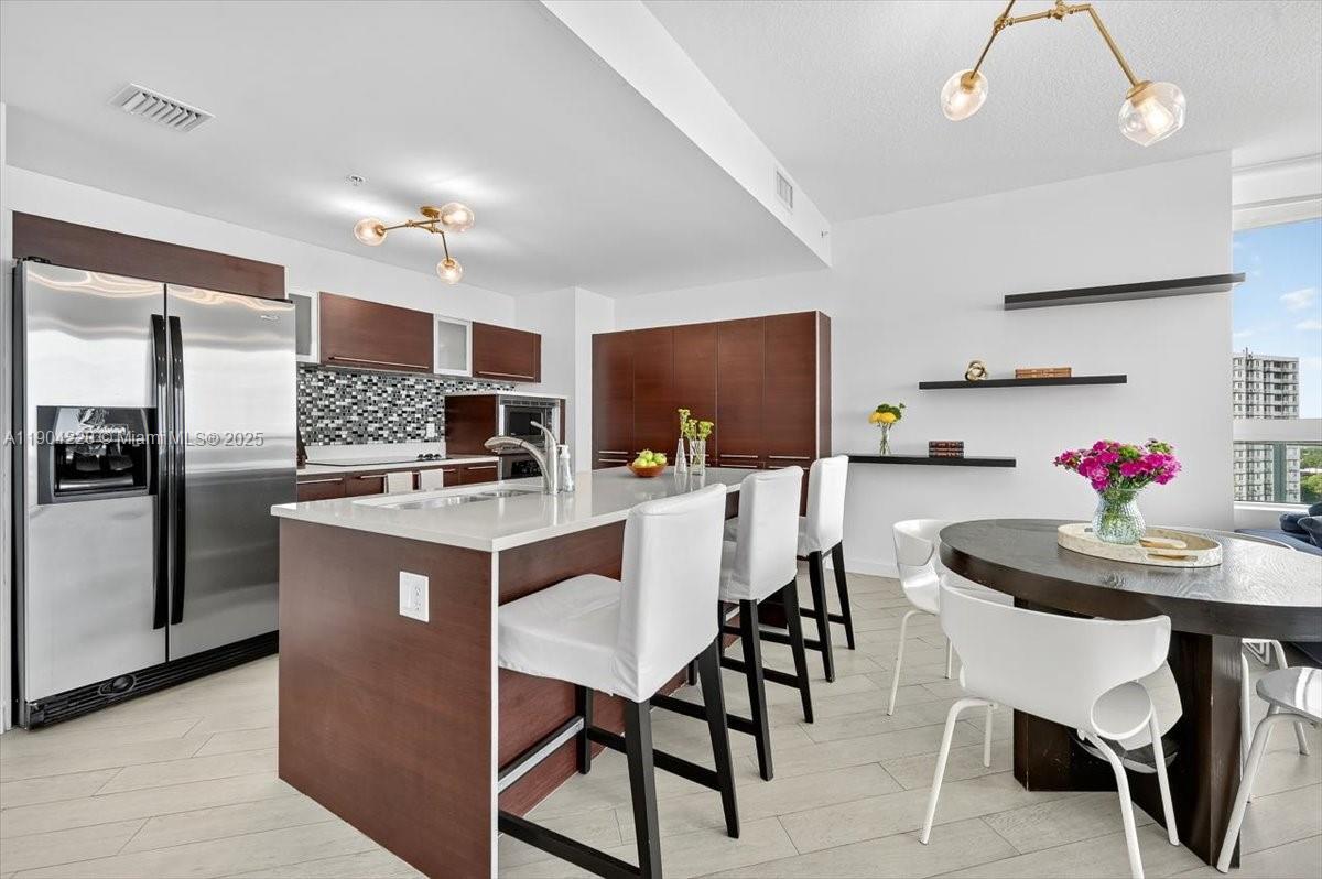 image Quantum On The Bay Condo3