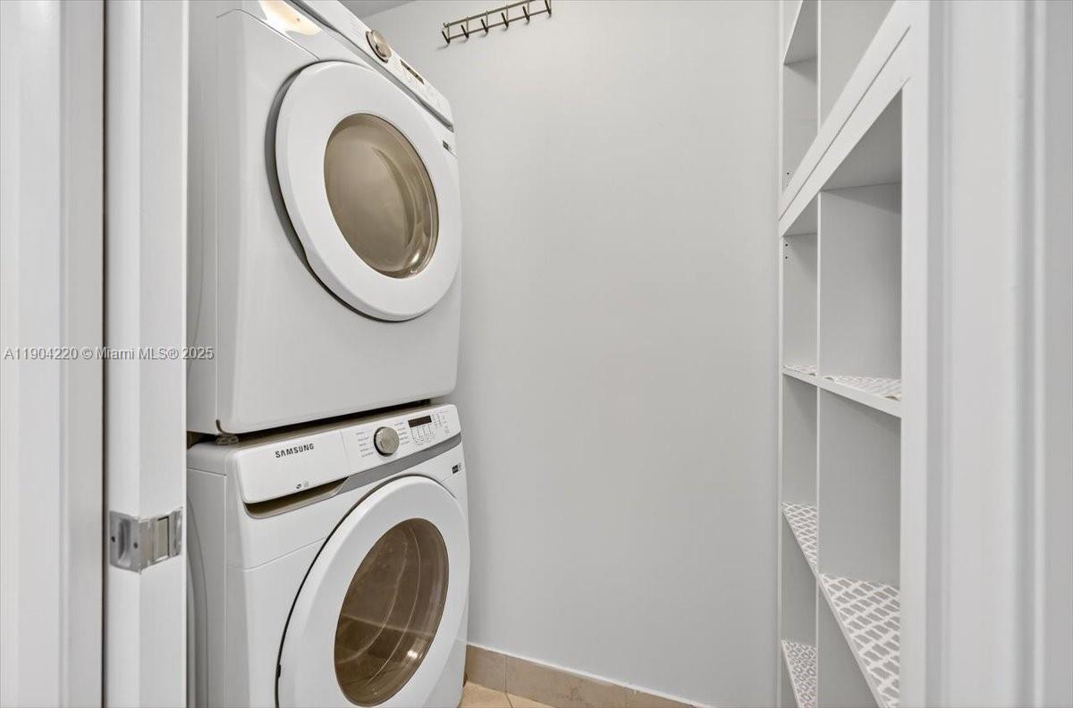 image Quantum On The Bay Condo8