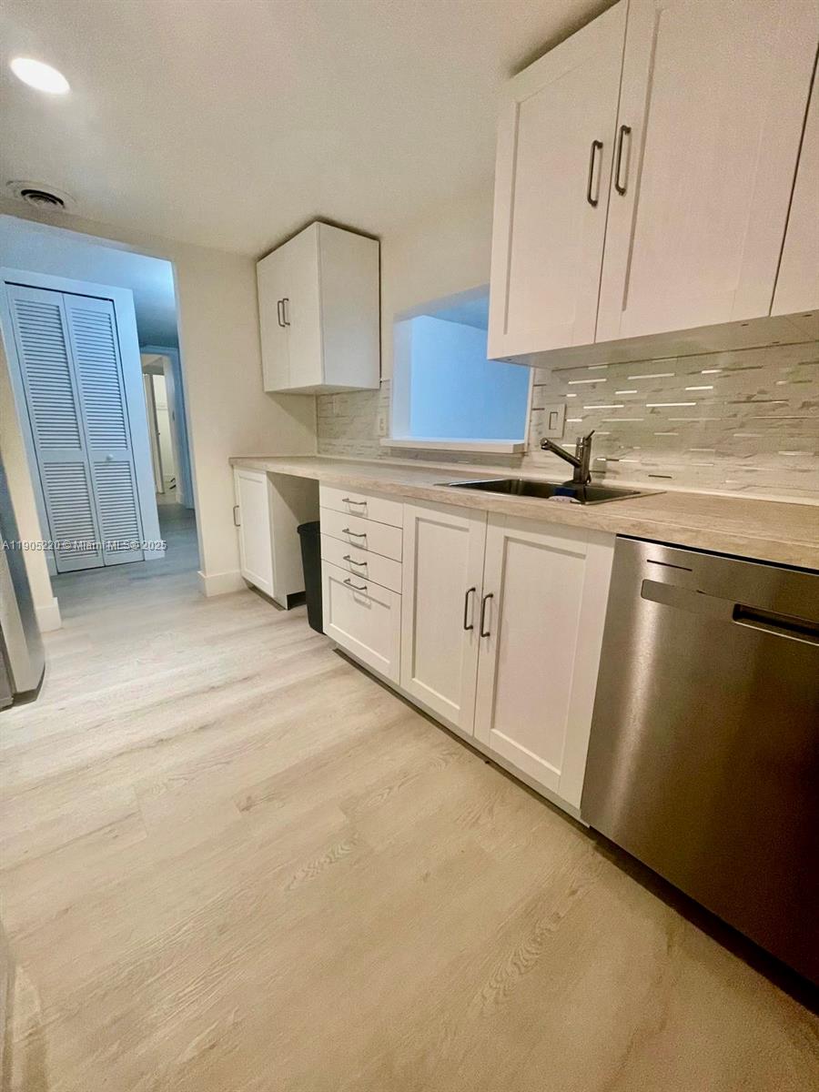 4344 NW 9th Ave #11-3B