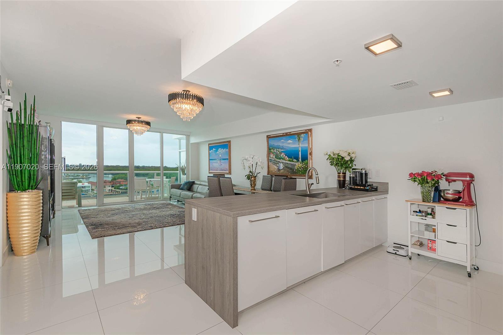 image 400 Sunny Isles9