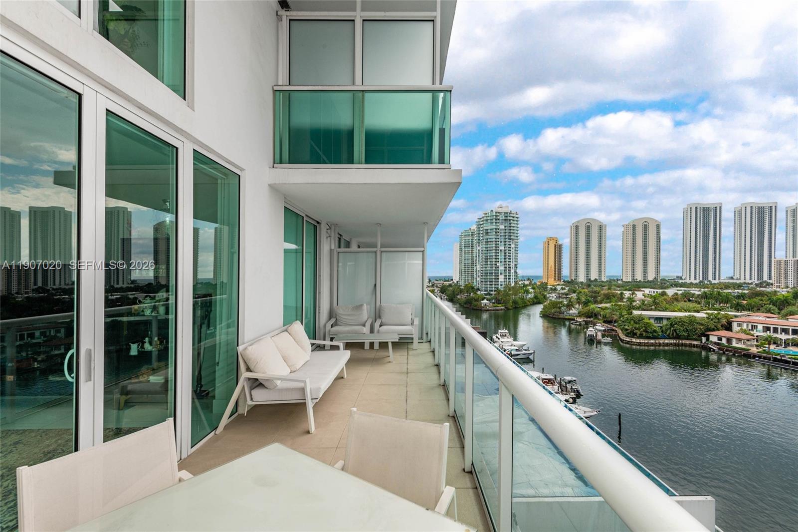 image 400 Sunny Isles25