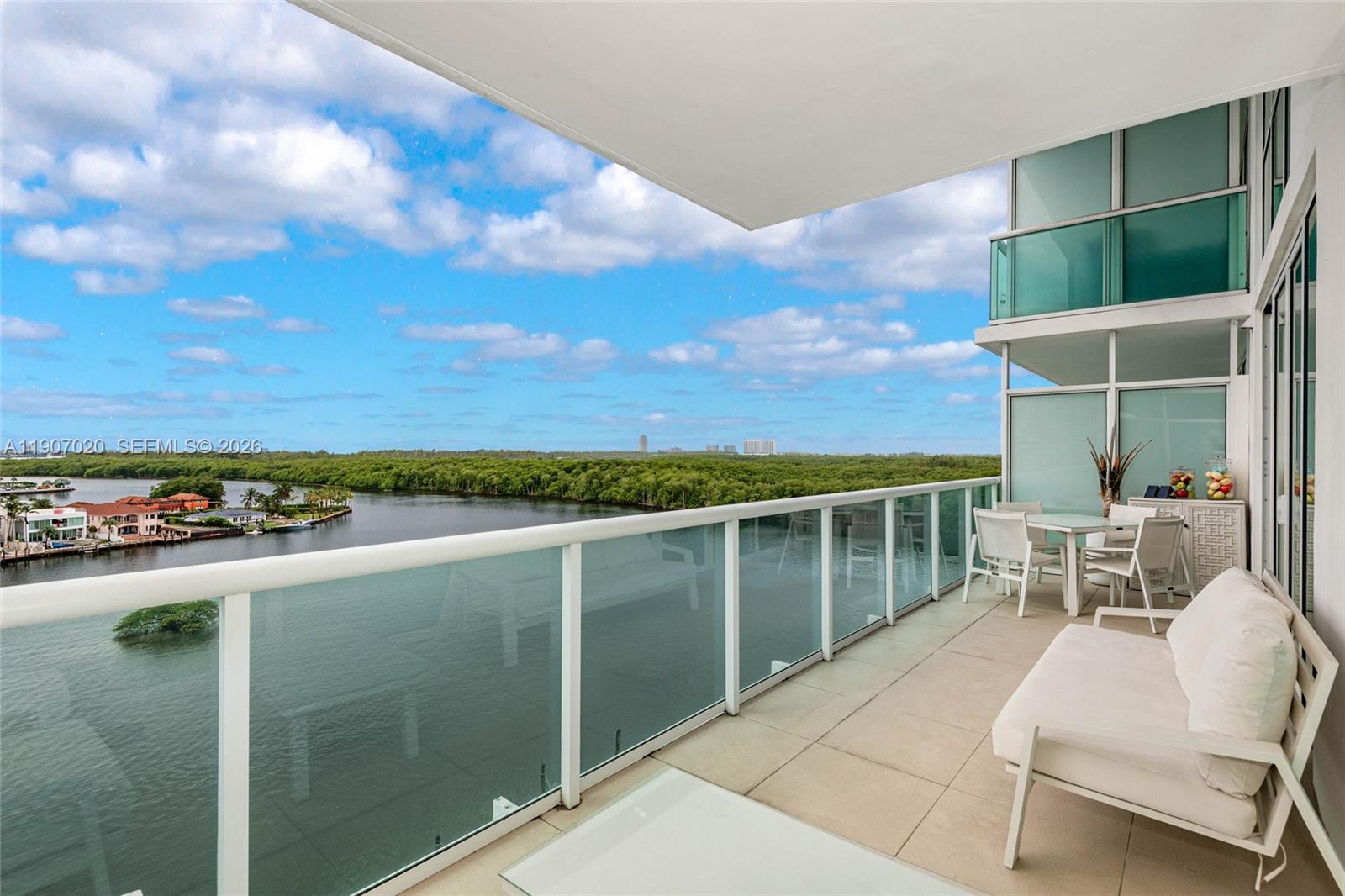 image 400 Sunny Isles26