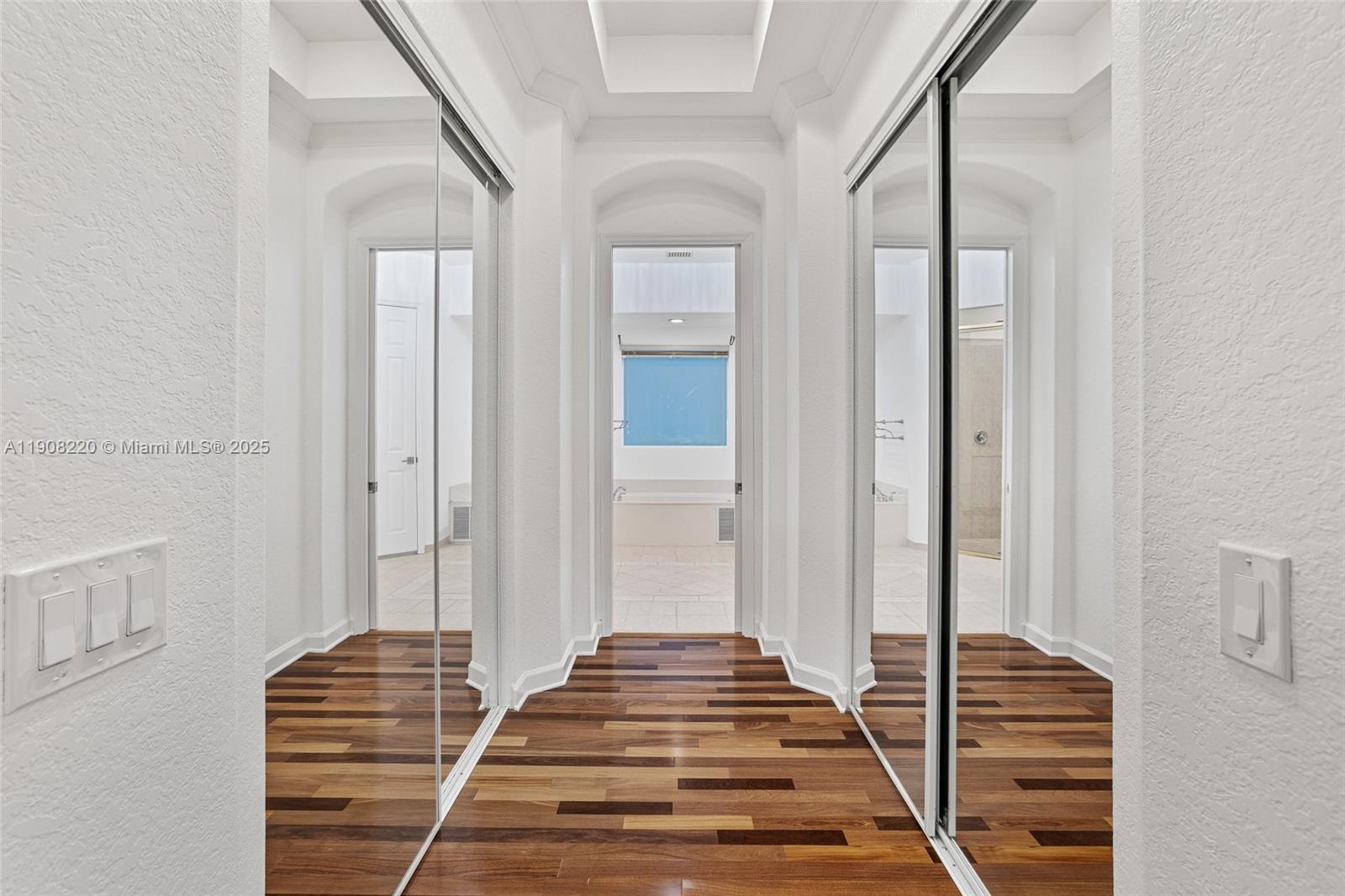 15852 SW 15th St Davie, FL 33326