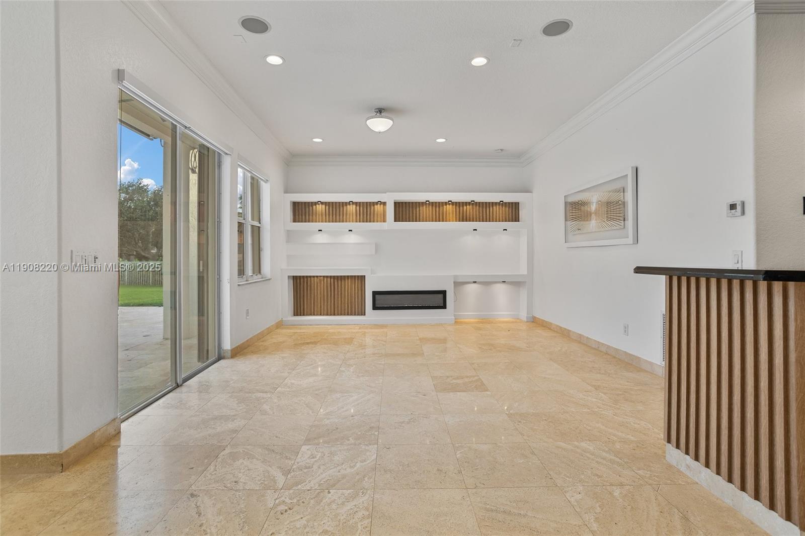 15852 SW 15th St Davie, FL 33326