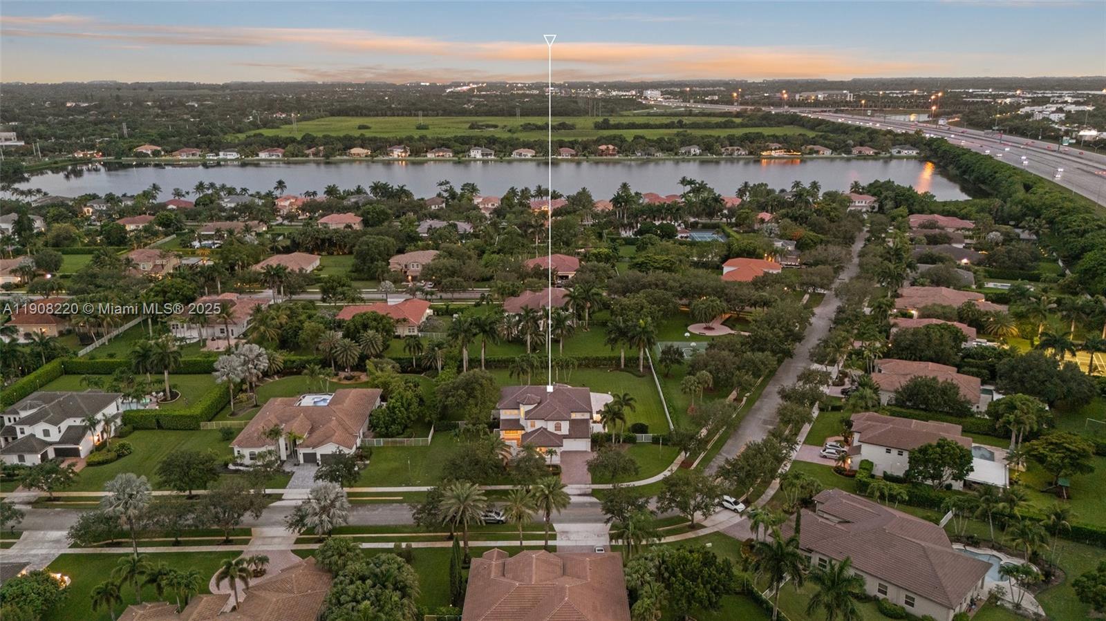 15852 SW 15th St Davie, FL 33326