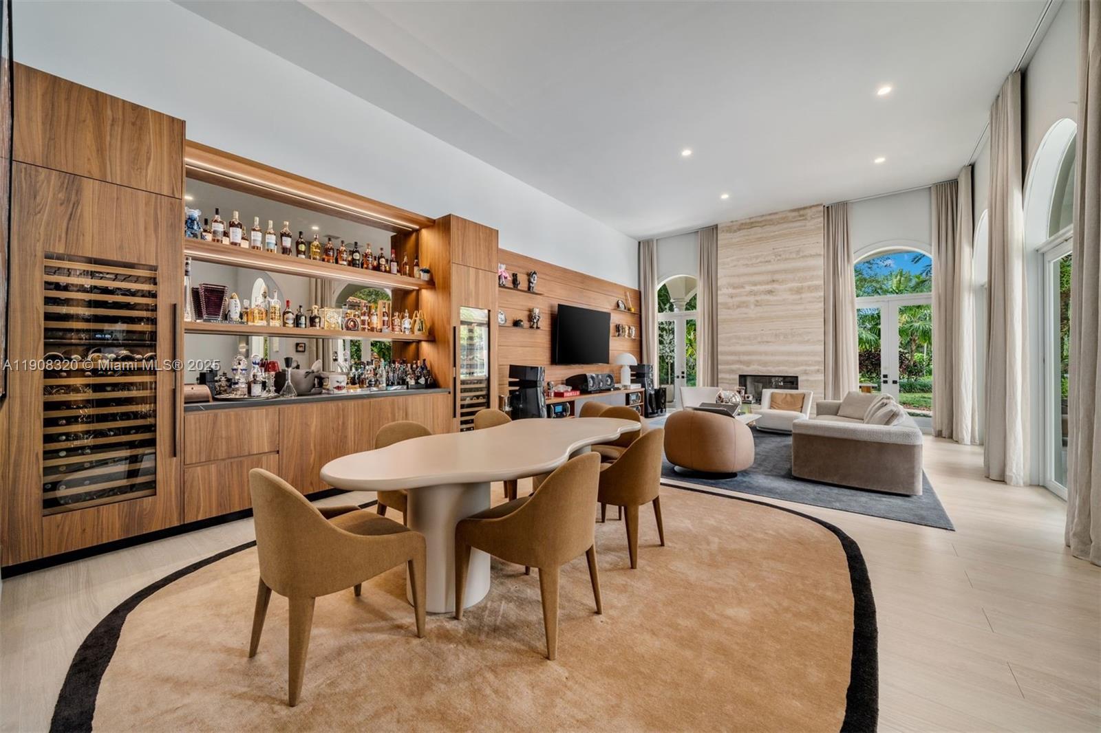 8900 SW 62nd Ct Pinecrest, FL 33156