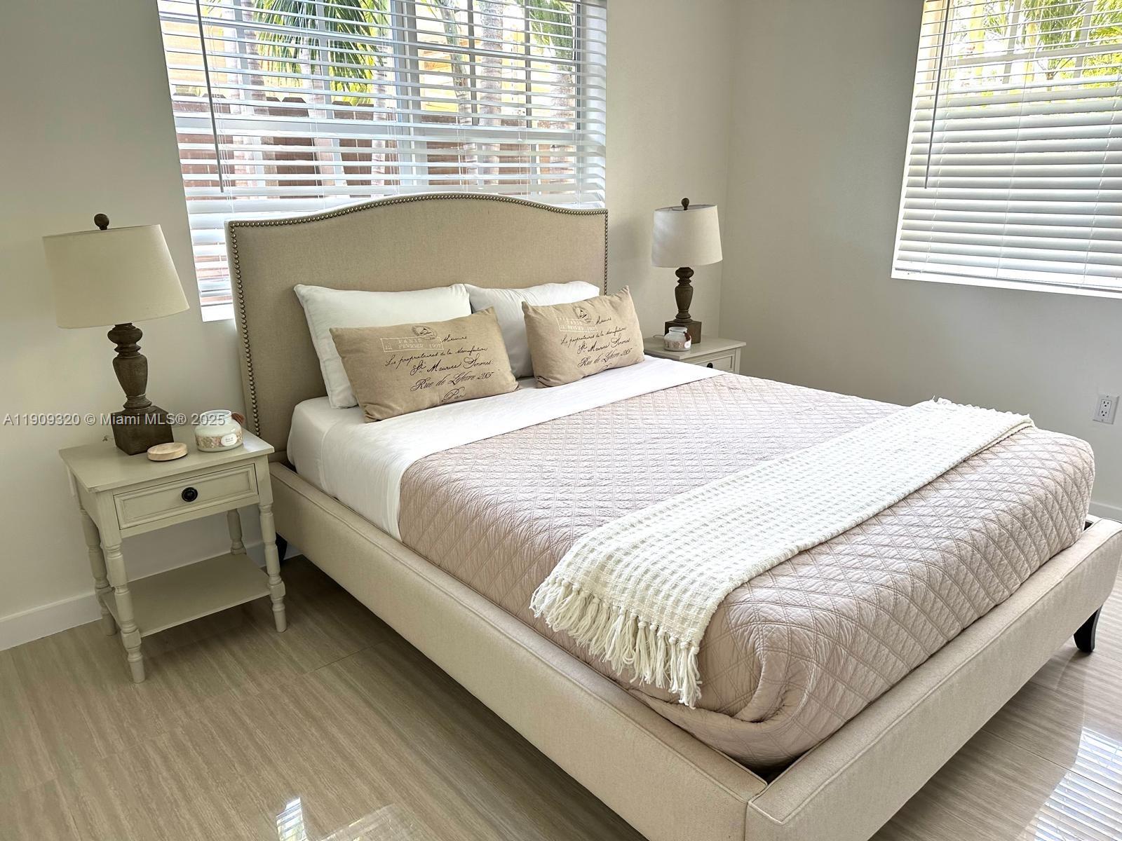 9464 Abbott Ave Surfside, FL 33154