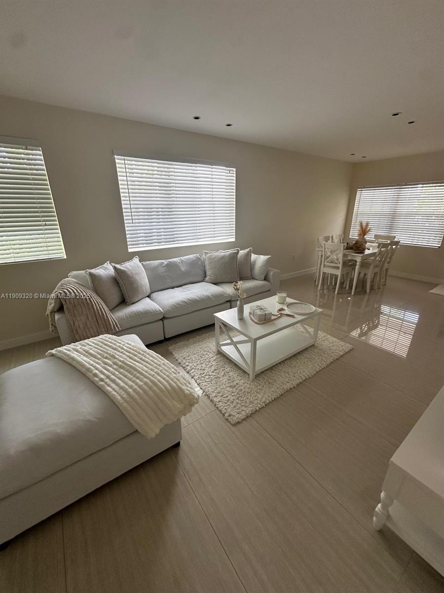 9464 Abbott Ave Surfside, FL 33154