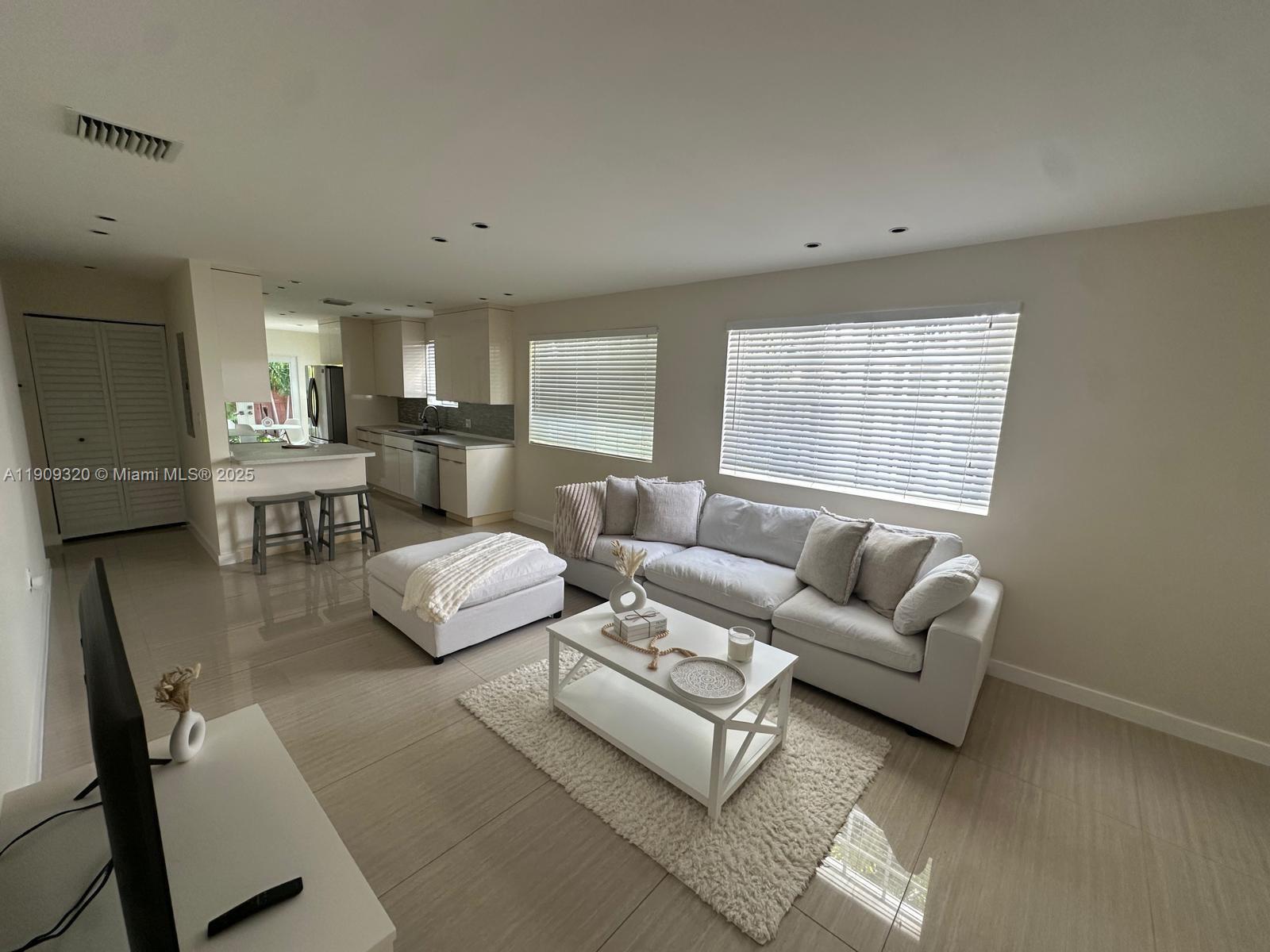 9464 Abbott Ave Surfside, FL 33154