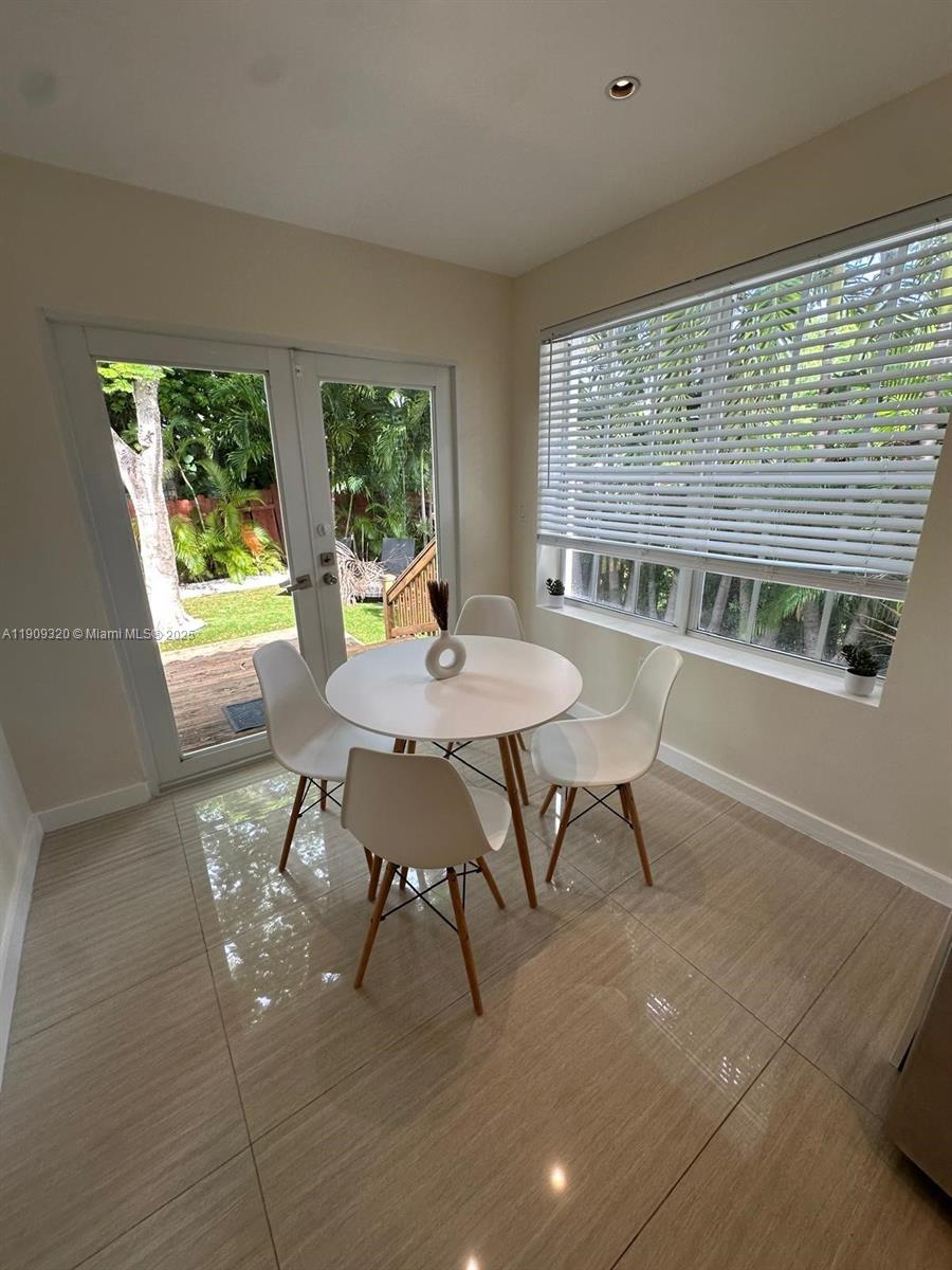 9464 Abbott Ave Surfside, FL 33154