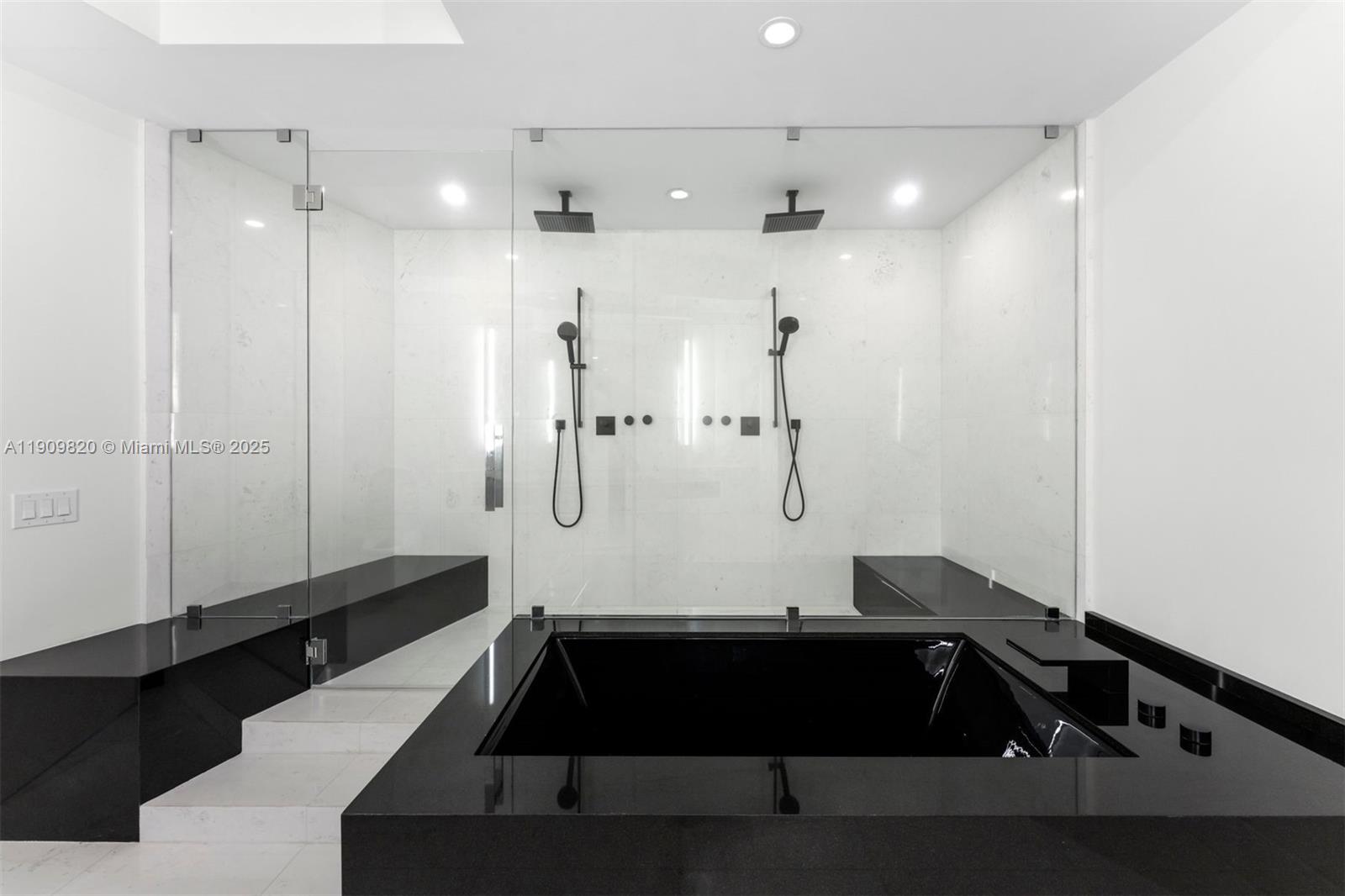 image Porsche Tower25