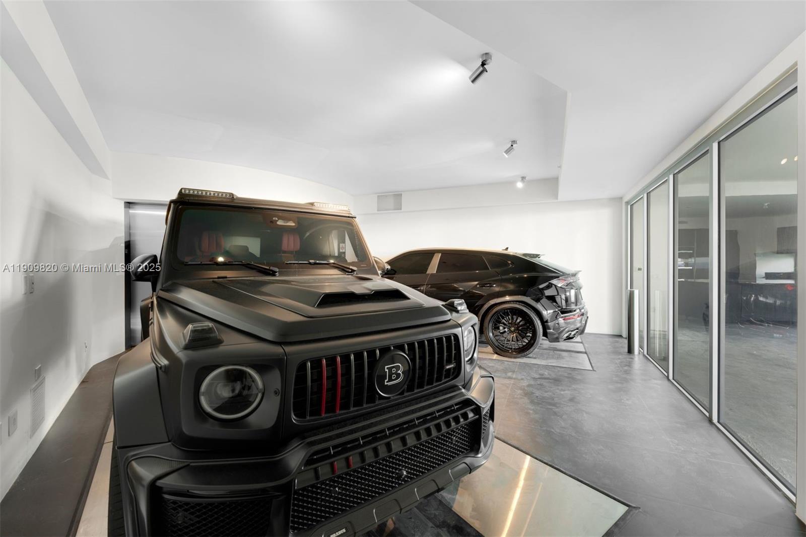 image Porsche Tower44