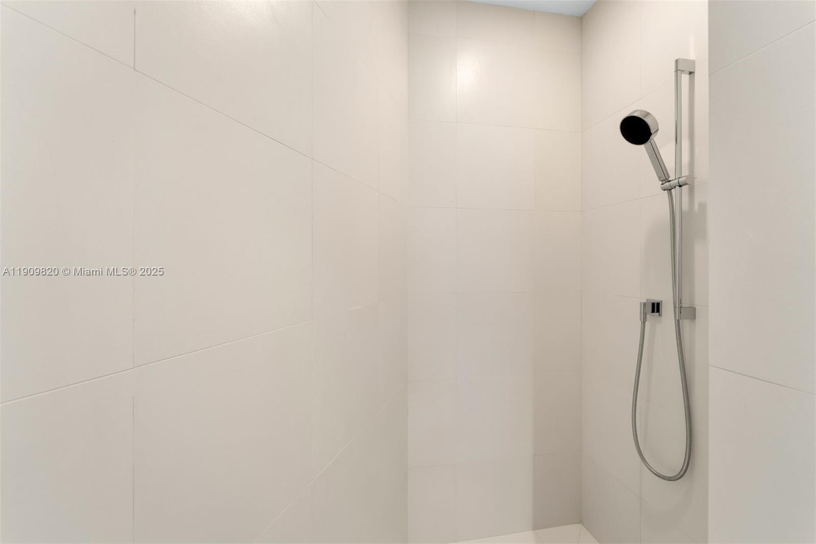 image Porsche Tower48