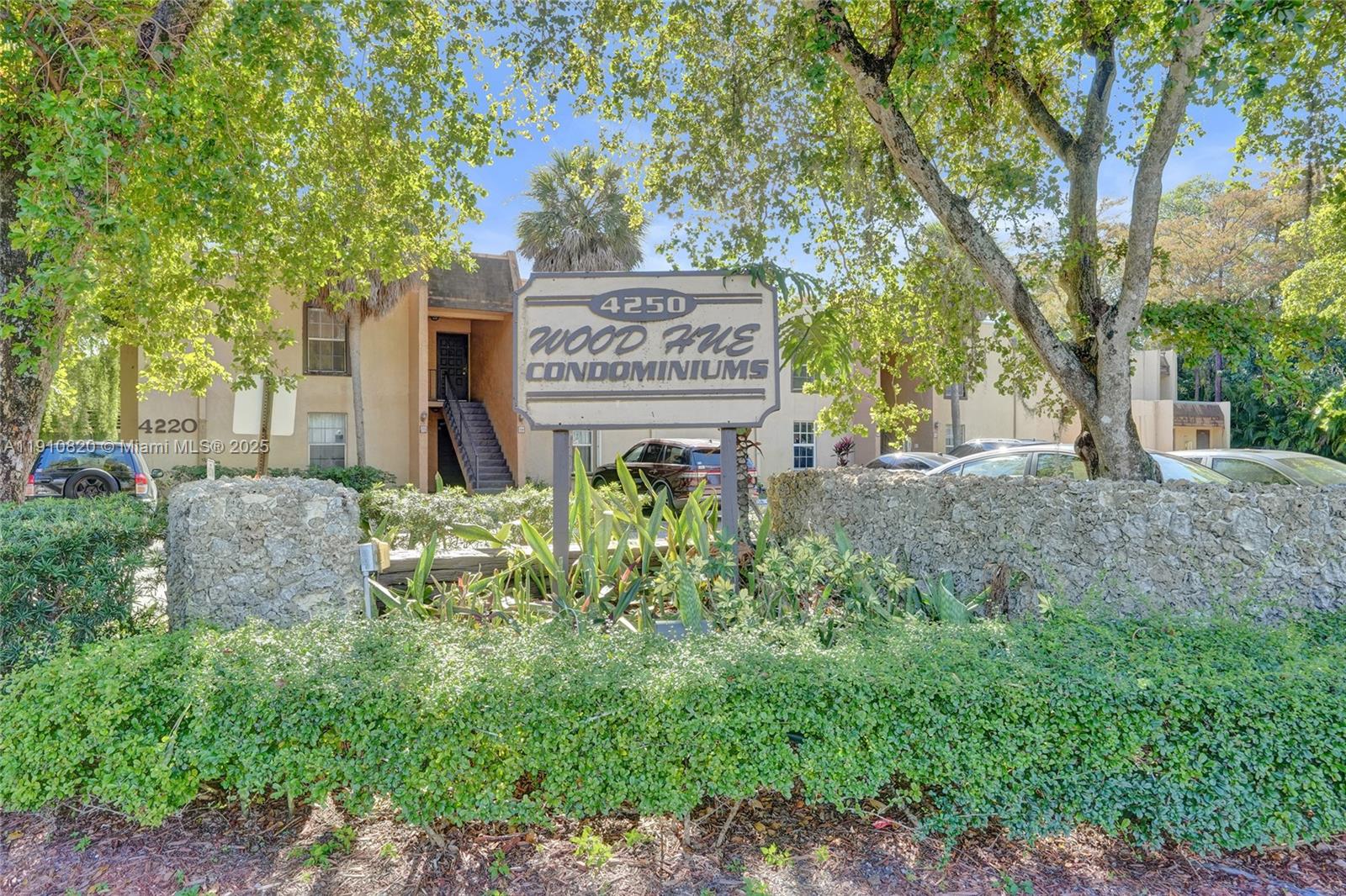 4220 NW 21st St #206