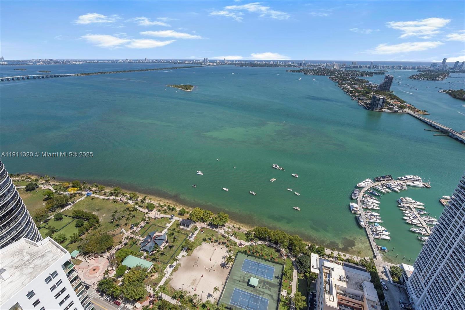 image Opera Tower Condo24