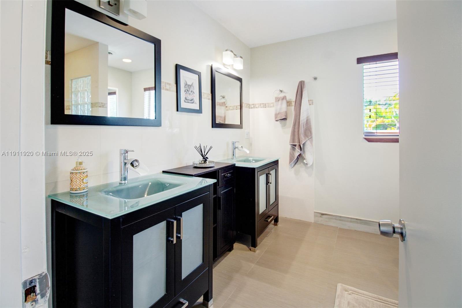 6900 SW 104th St Pinecrest, FL 33156