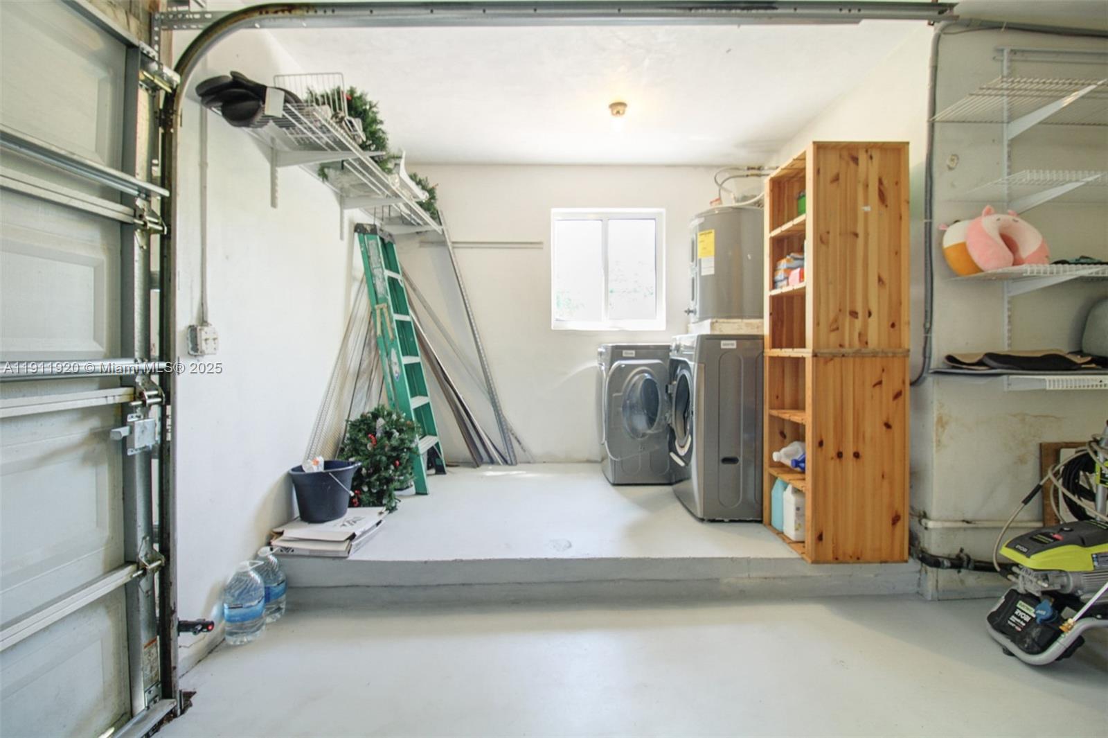 6900 SW 104th St Pinecrest, FL 33156