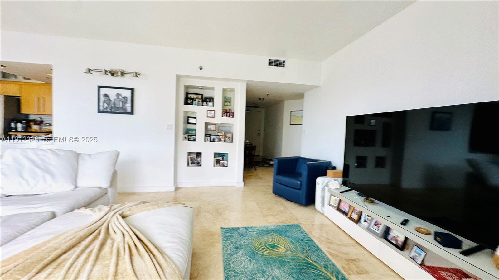 image Brickell Key One Condo25