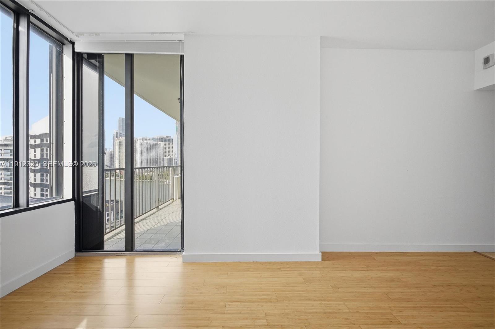 image Brickell Key One40