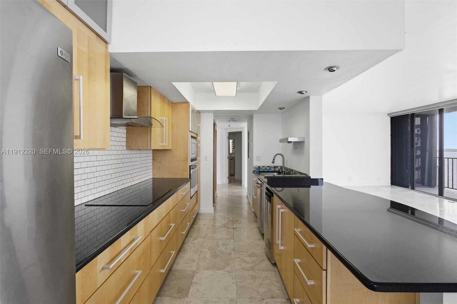 image Brickell Key One43