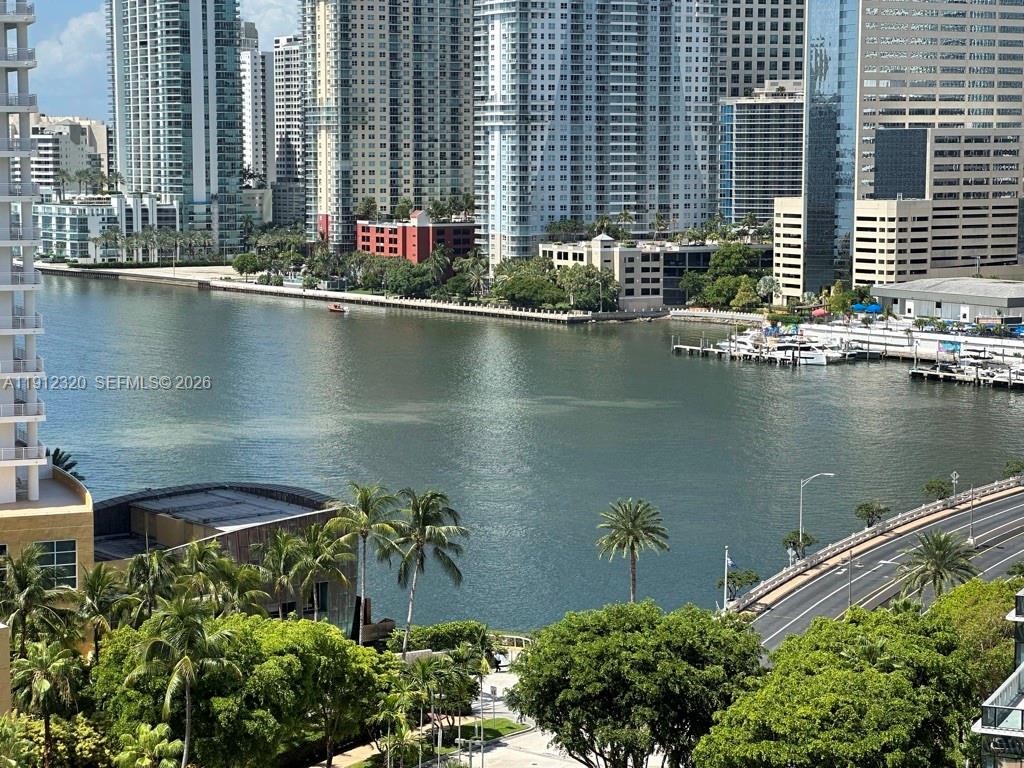 image Brickell Key One60
