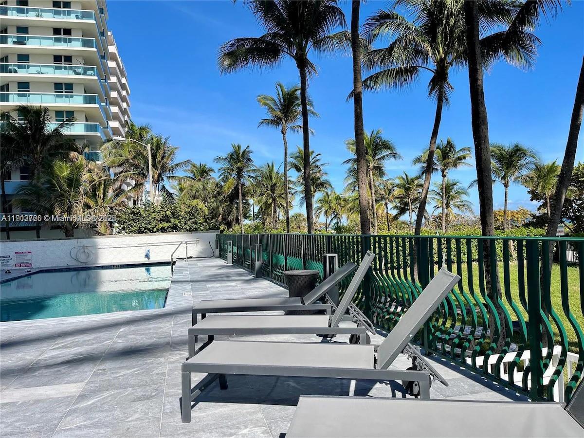 image Carlisle On The Ocean21