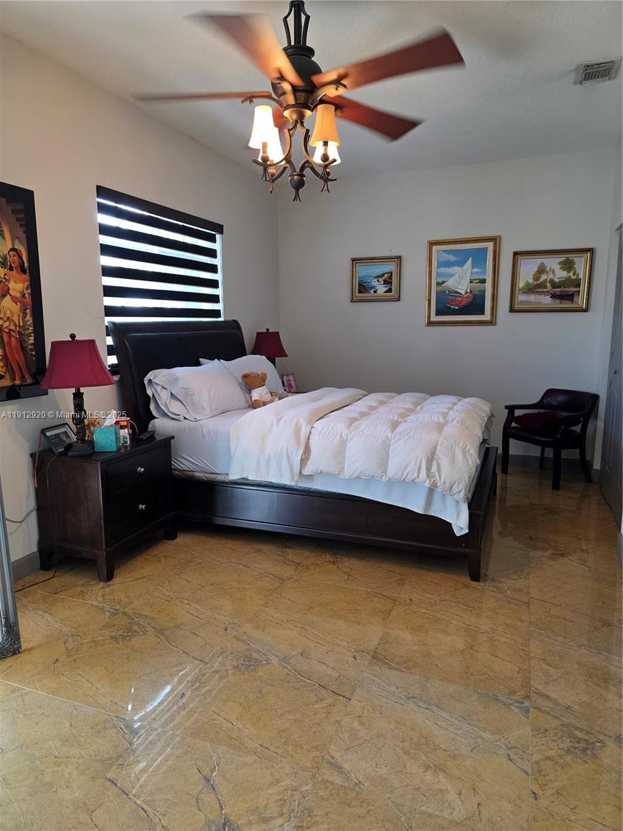 2066 SW 156th Ave Miami, FL 33185