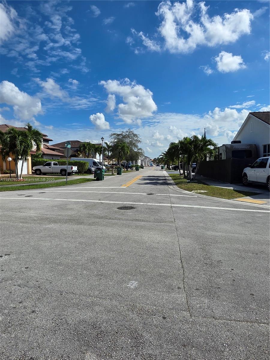 2066 SW 156th Ave Miami, FL 33185