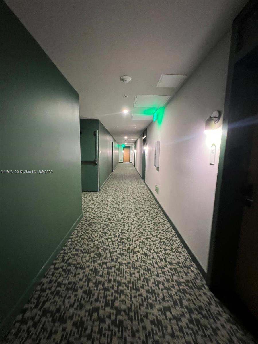 11 NE 6th St #1906 Miami, FL 33132