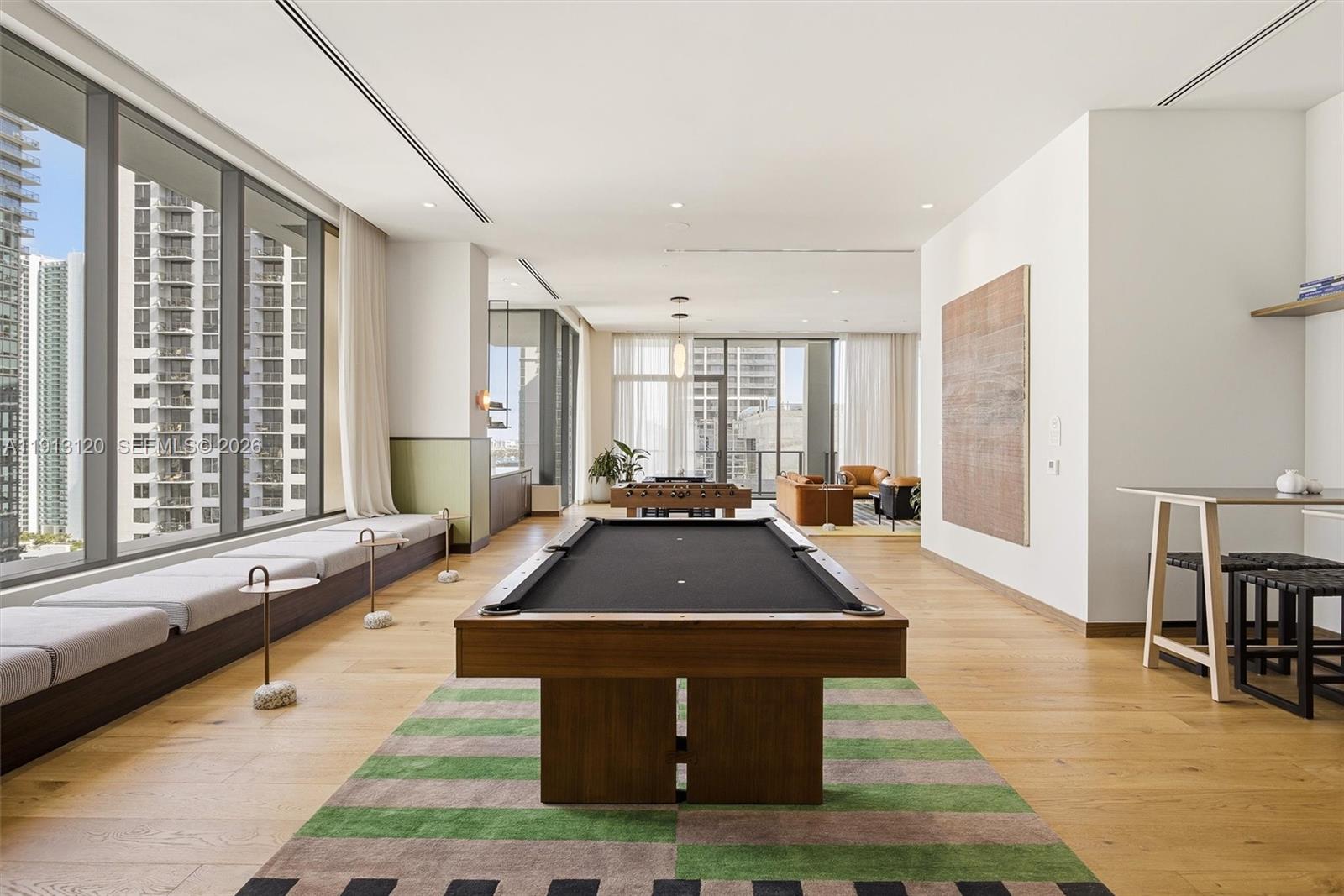 image The Crosby Miami Worldcenter41