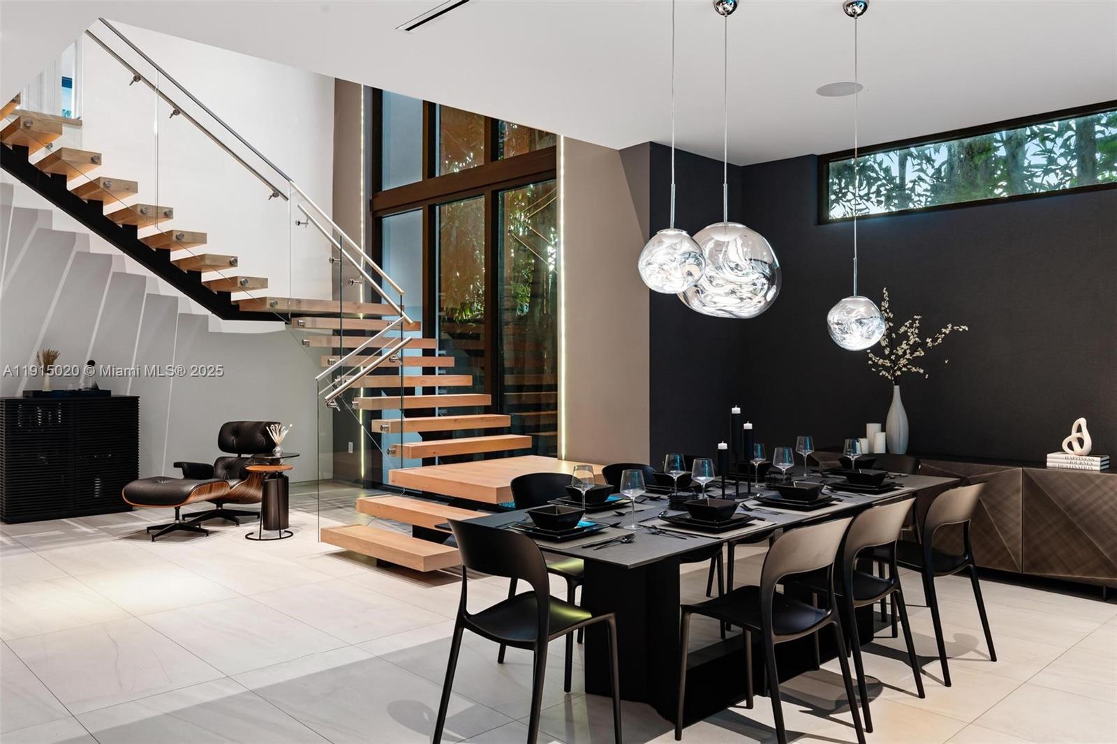 77 SW 18th Ter #N/A Miami, FL 33129