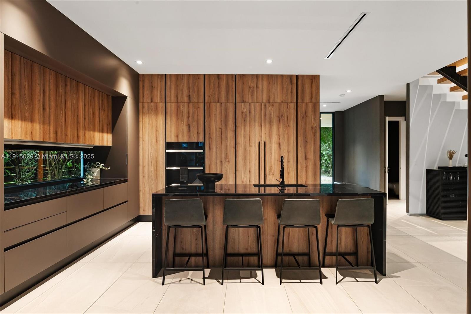 77 SW 18th Ter #N/A Miami, FL 33129